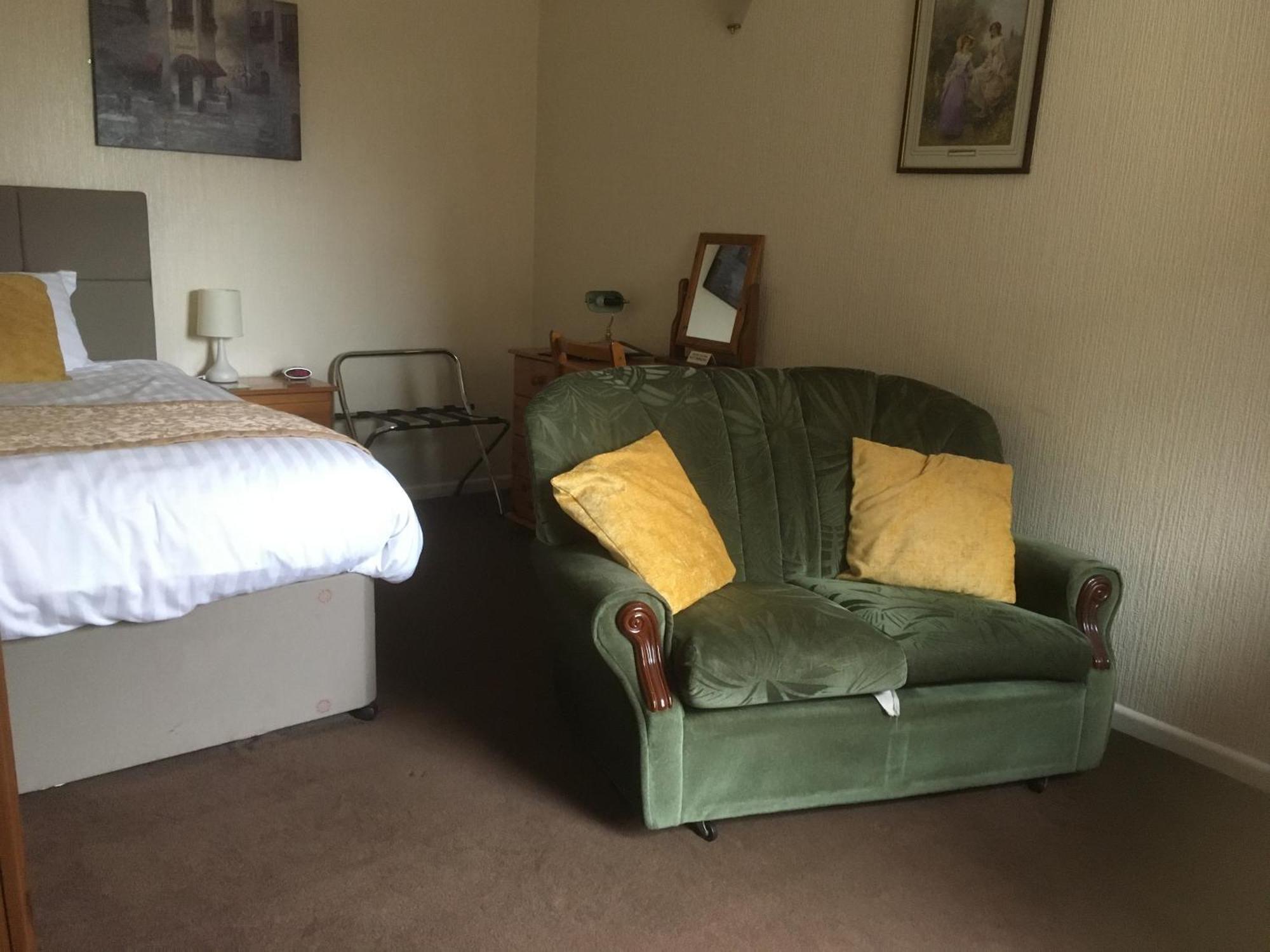 Grove House Guest House Telford Room photo